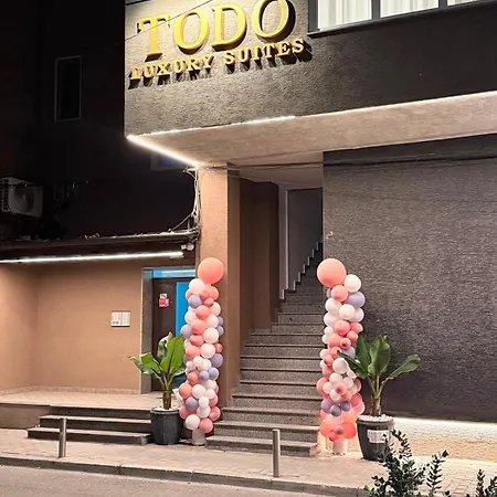 Todo Luxury ホテル ドゥラス