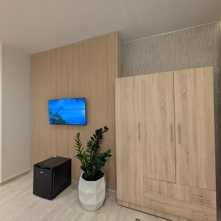 Todo Luxury 4* Durrës